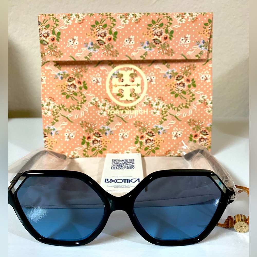 (036) NWOT TORY BURCH Gray Blue Gradient Geometric Ladies Sunglasses - TY7139